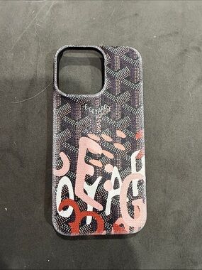 Goyard iPhone 16 Pro Max case